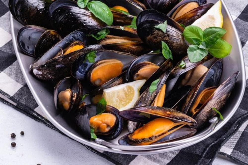 RESTAVRACIJA/RESTAURANT PARANGAL, IZOLA