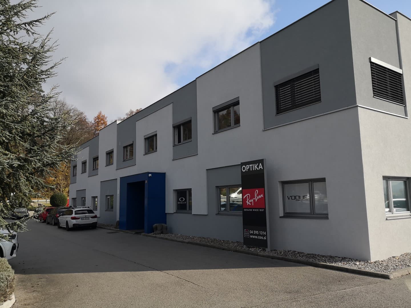 OPTIKA KRANJ, CENTER OČESNE OPTIKE C.O.O.