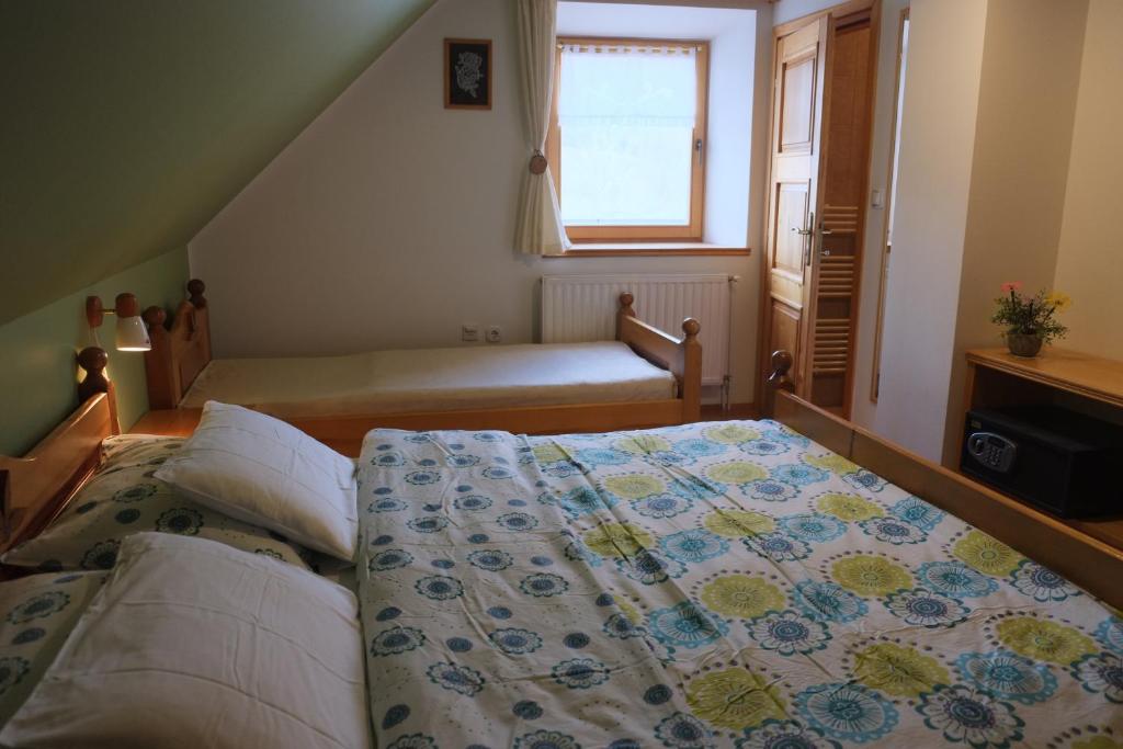 Tourist farm rooms, Cerkno