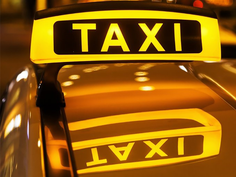 Taxi Kranj Alma Cars